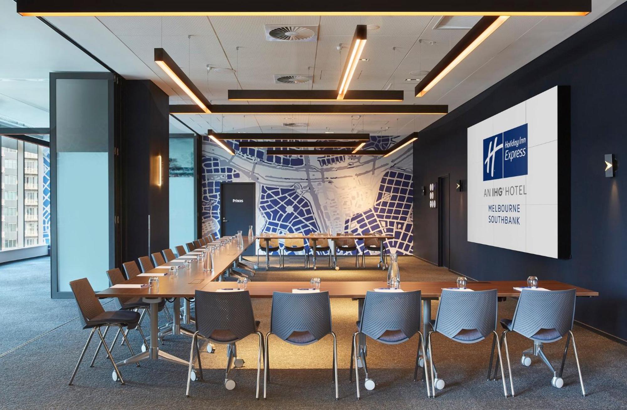 Holiday Inn Express Melbourne Southbank By Ihg Экстерьер фото