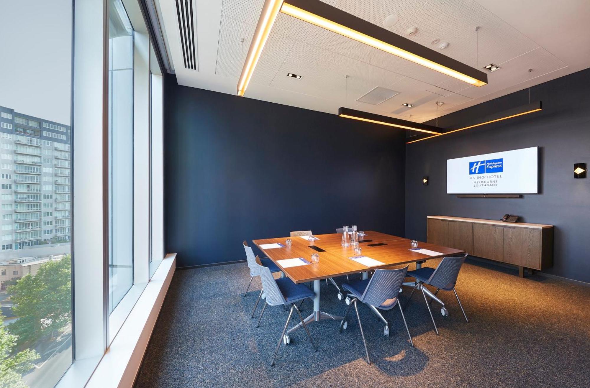 Holiday Inn Express Melbourne Southbank By Ihg Экстерьер фото