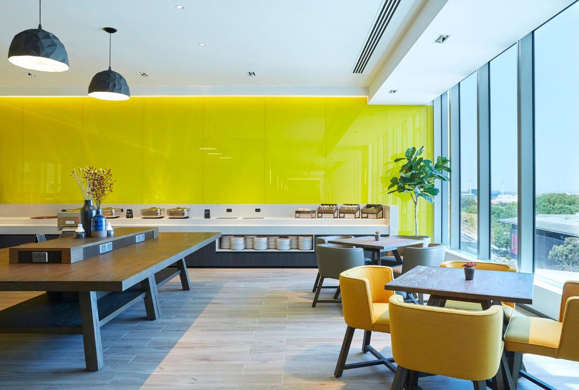 Holiday Inn Express Melbourne Southbank By Ihg Экстерьер фото